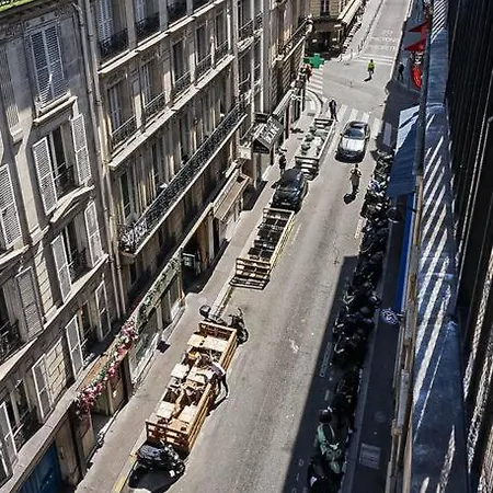 Champs Elysee - Hotel Paris